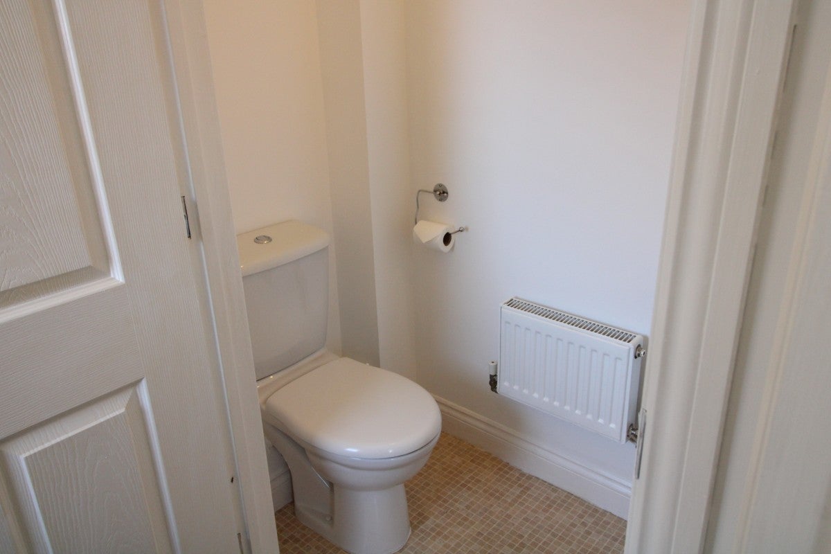 House Riverside Close in Bridgwater
