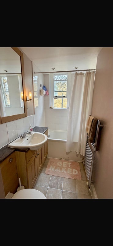 Room Regency Street in City of Westminster