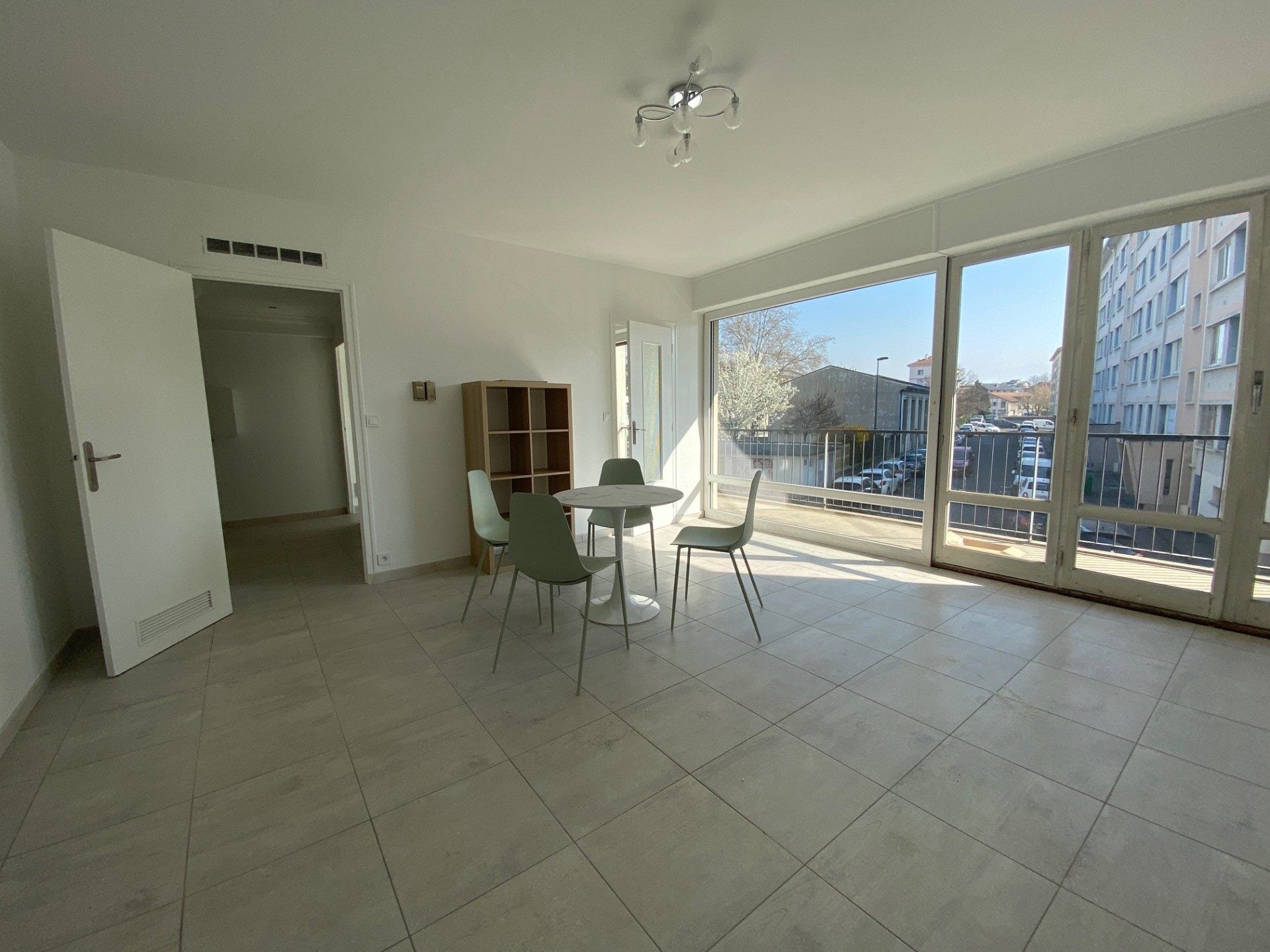 Flat Rue Auguste Ravier in Grenoble