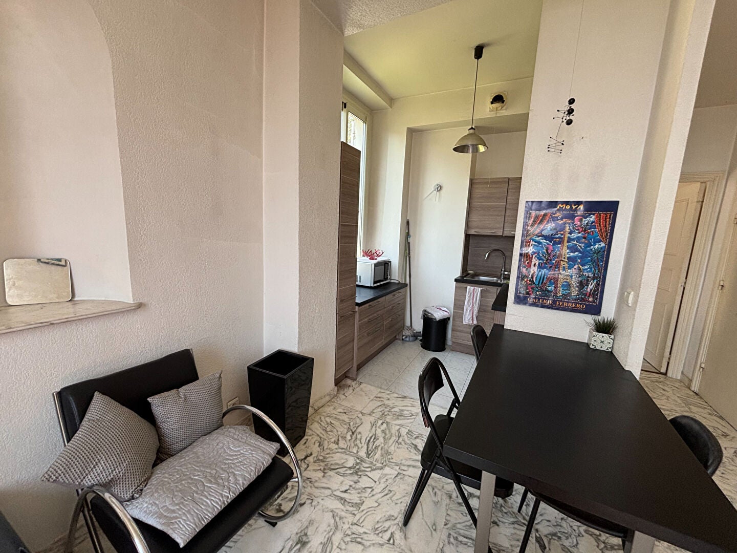 Flat Avenue des Roches Choisies in Nice