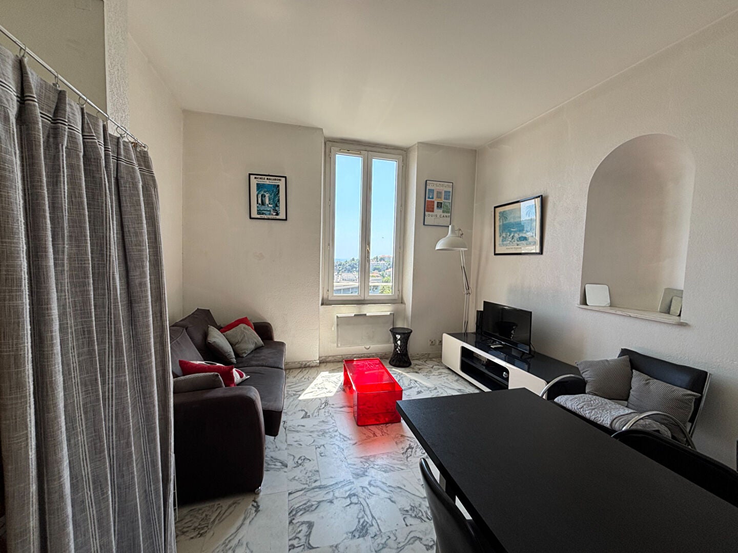 Flat Avenue des Roches Choisies in Nice