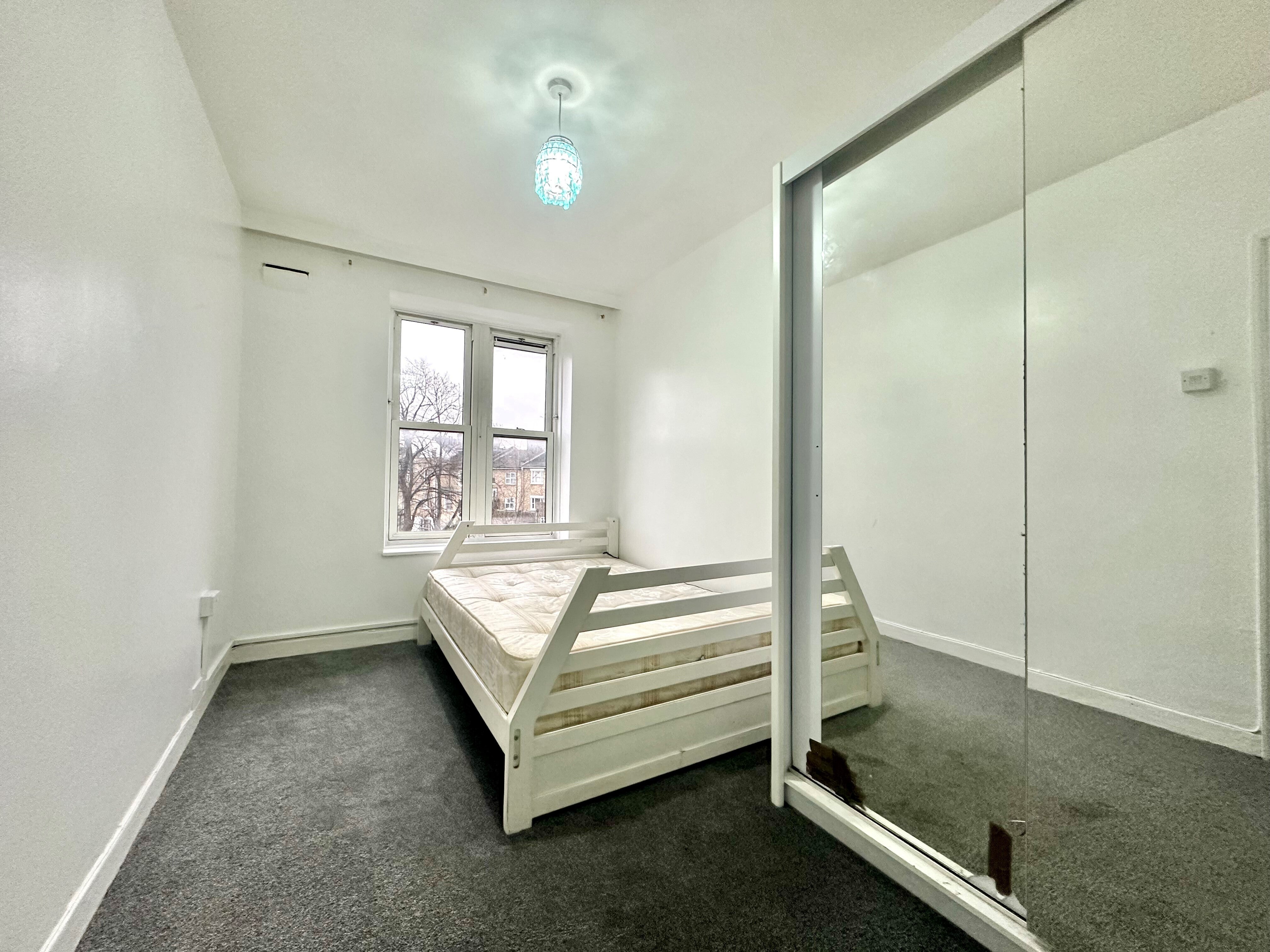 Flat Amhurst Road in Greater London