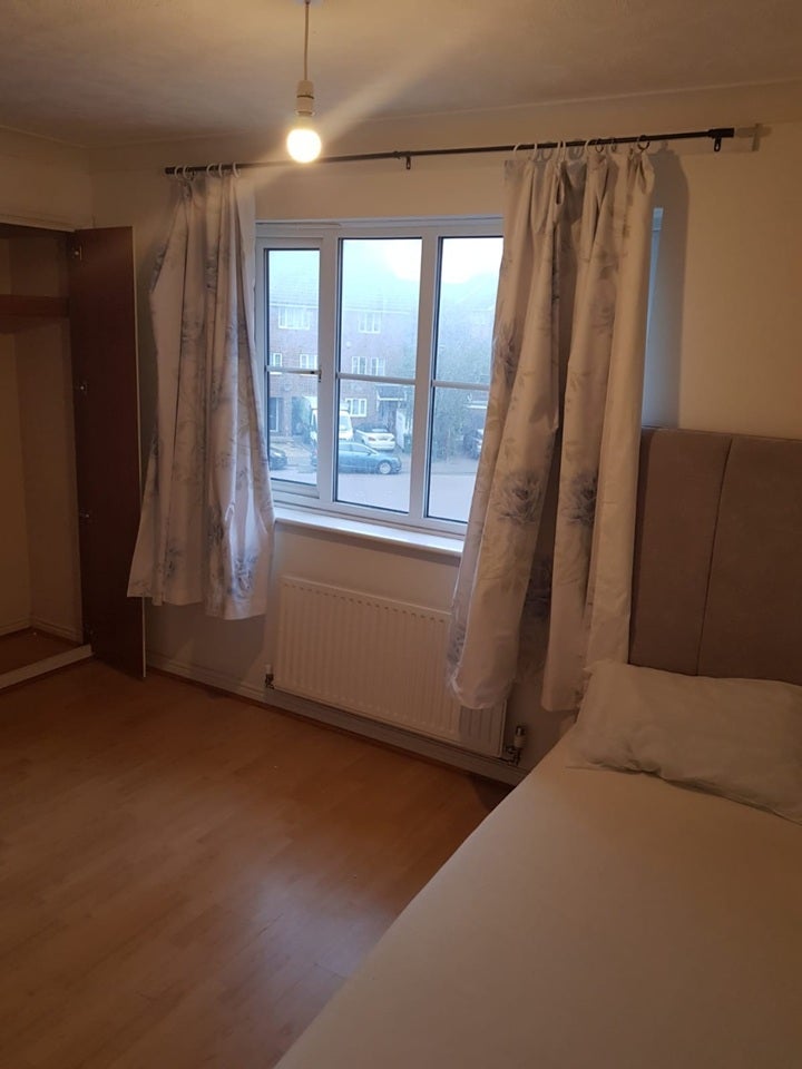 Room Fairway Drive in Greater London