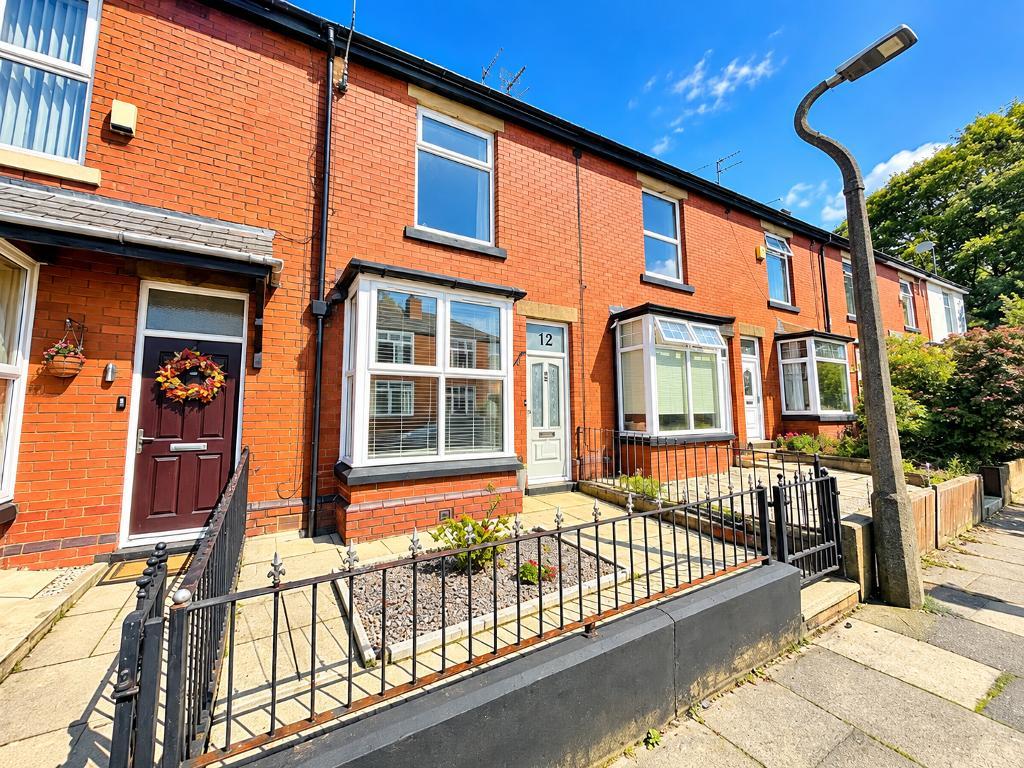 House Ryecroft Avenue in Bury