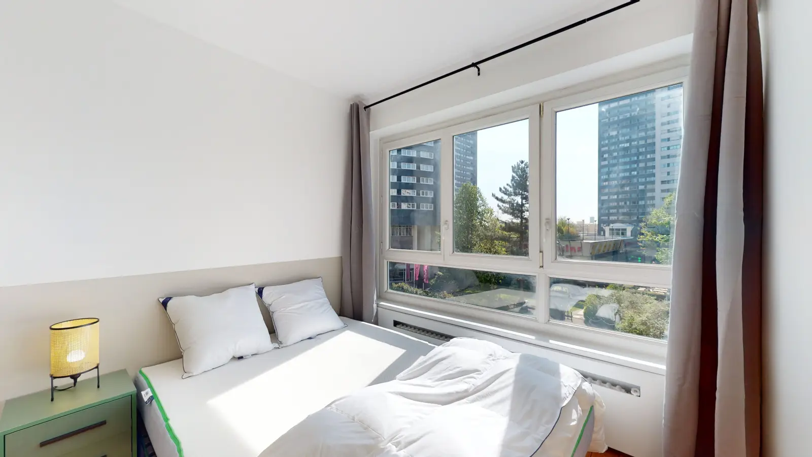 Room Rue Baudin in Courbevoie