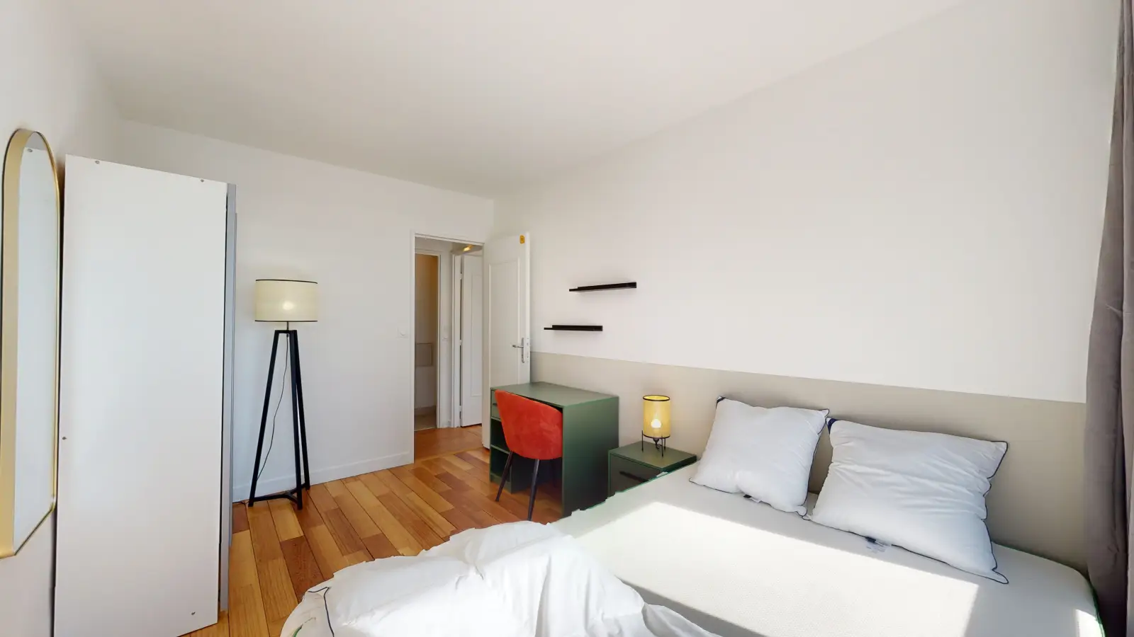 Room Rue Baudin in Courbevoie