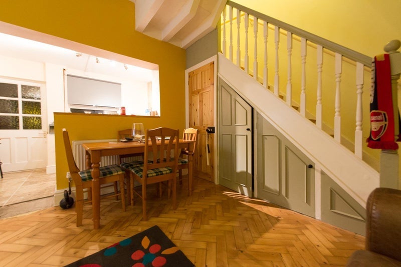 Room Barratt Street in Bristol
