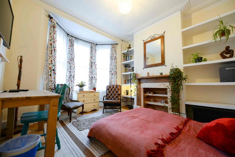 Room Barratt Street in Bristol