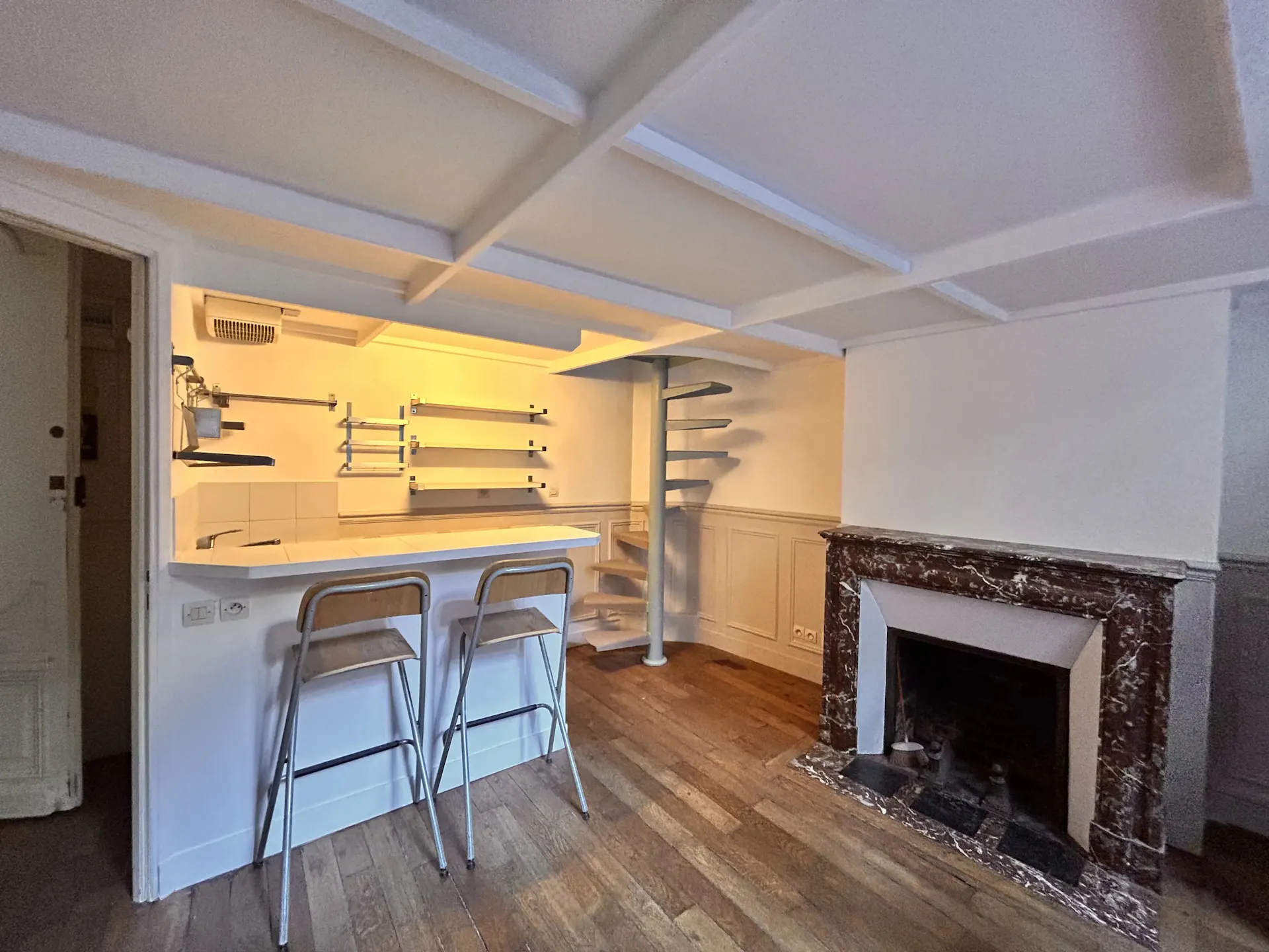 Flat Rue de Vouillé in Paris