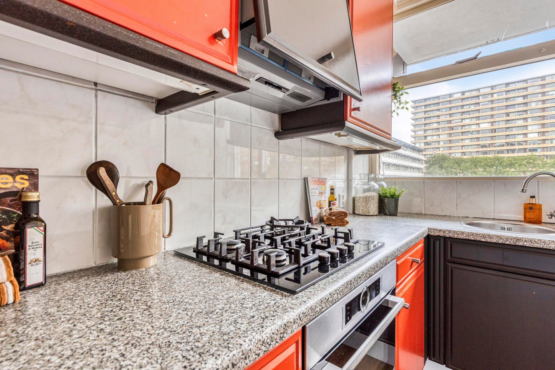 Appartement te koop: Herman Gorterhof 90, Delft