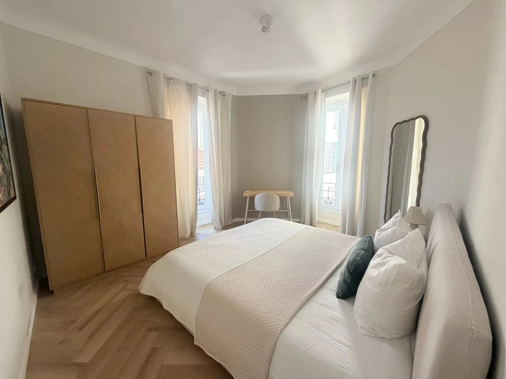 Chambre Rue Rancher à Nice