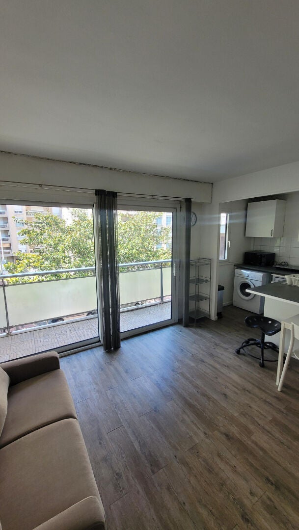 Appartement Rue Victor Hugo à Courbevoie