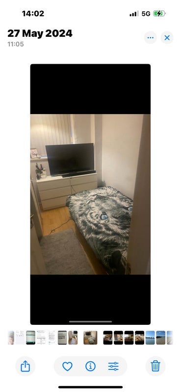 Room Marshfield Street in Greater London