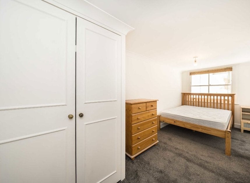 Flat Bedford Road in Greater London