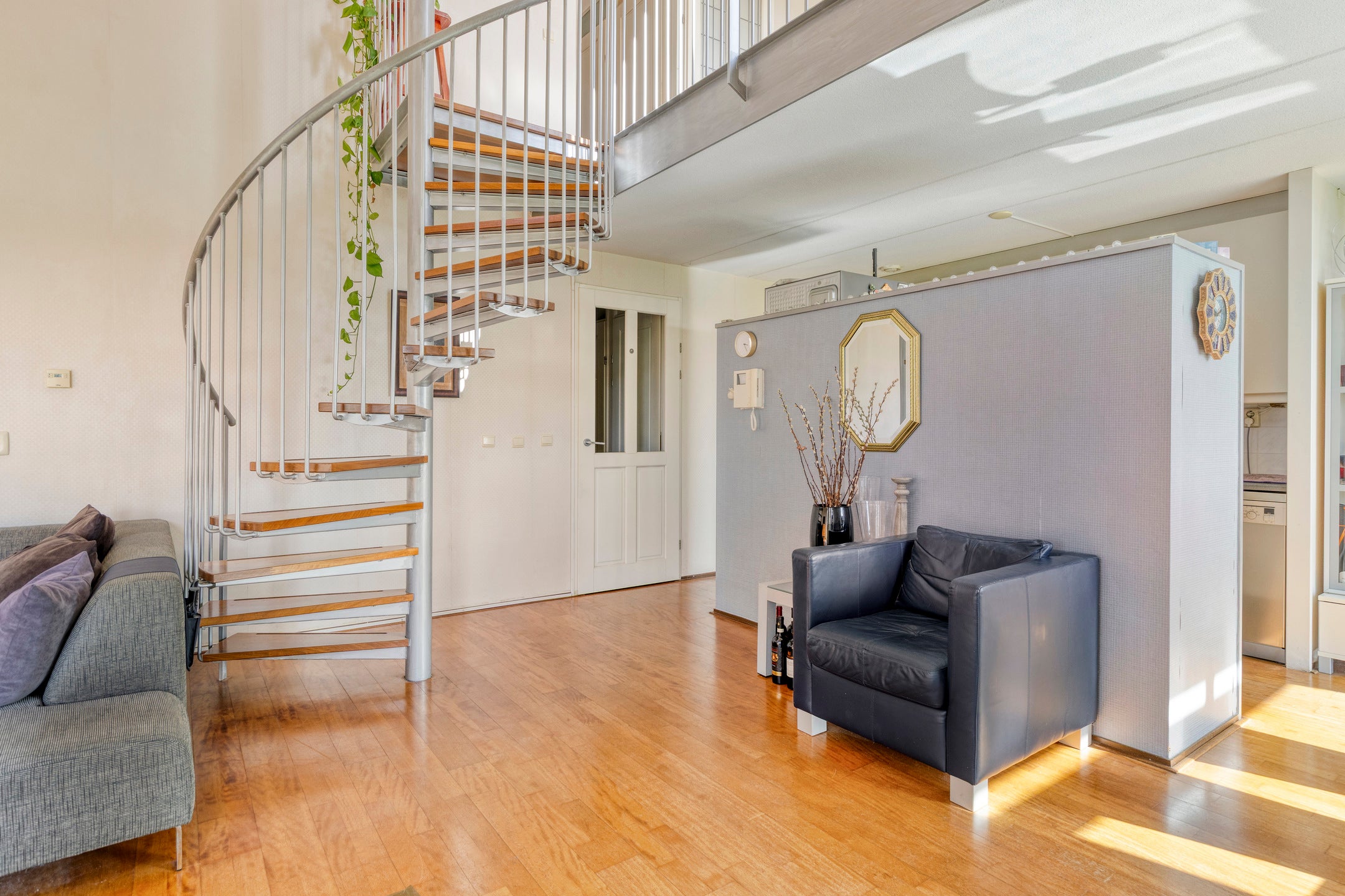 Appartement te koop: Dedemsvaartweg 781, 'S-Gravenhage
