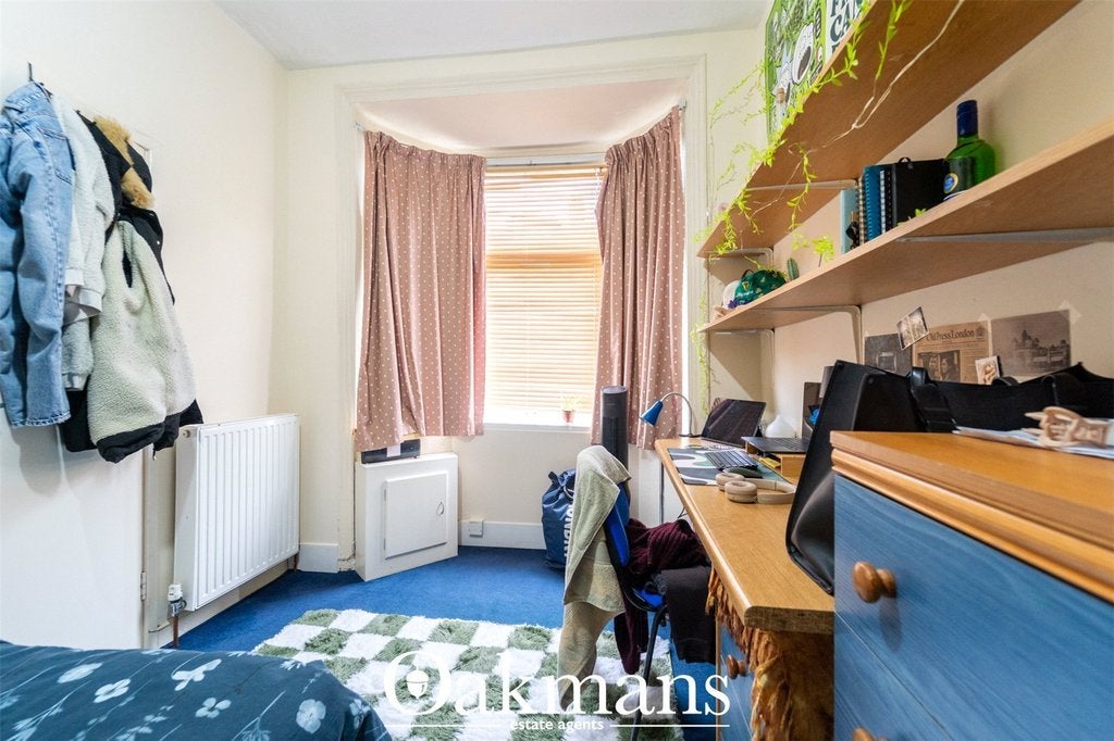 Room Croydon Road in Birmingham