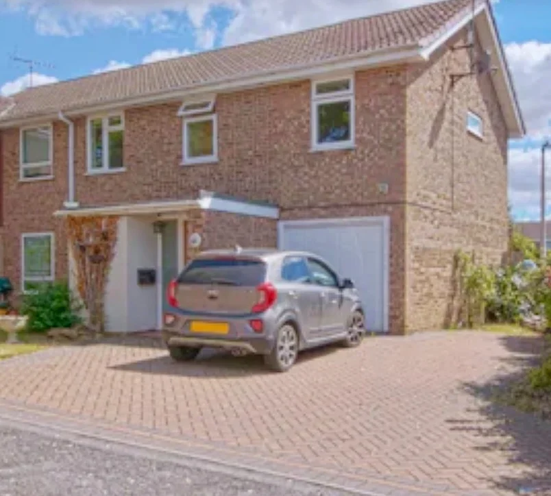 House Treesmill Drive in Maidenhead