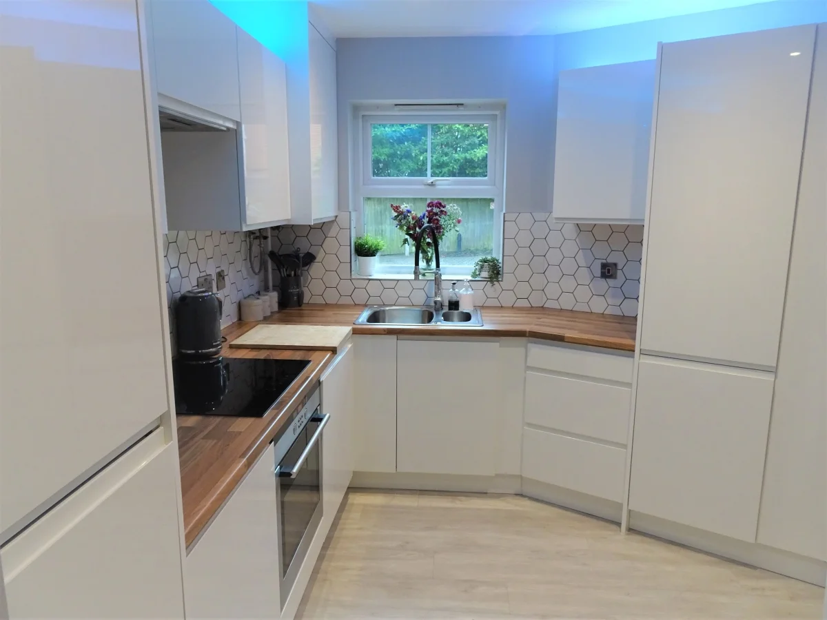 Flat Connaught Road in Hart