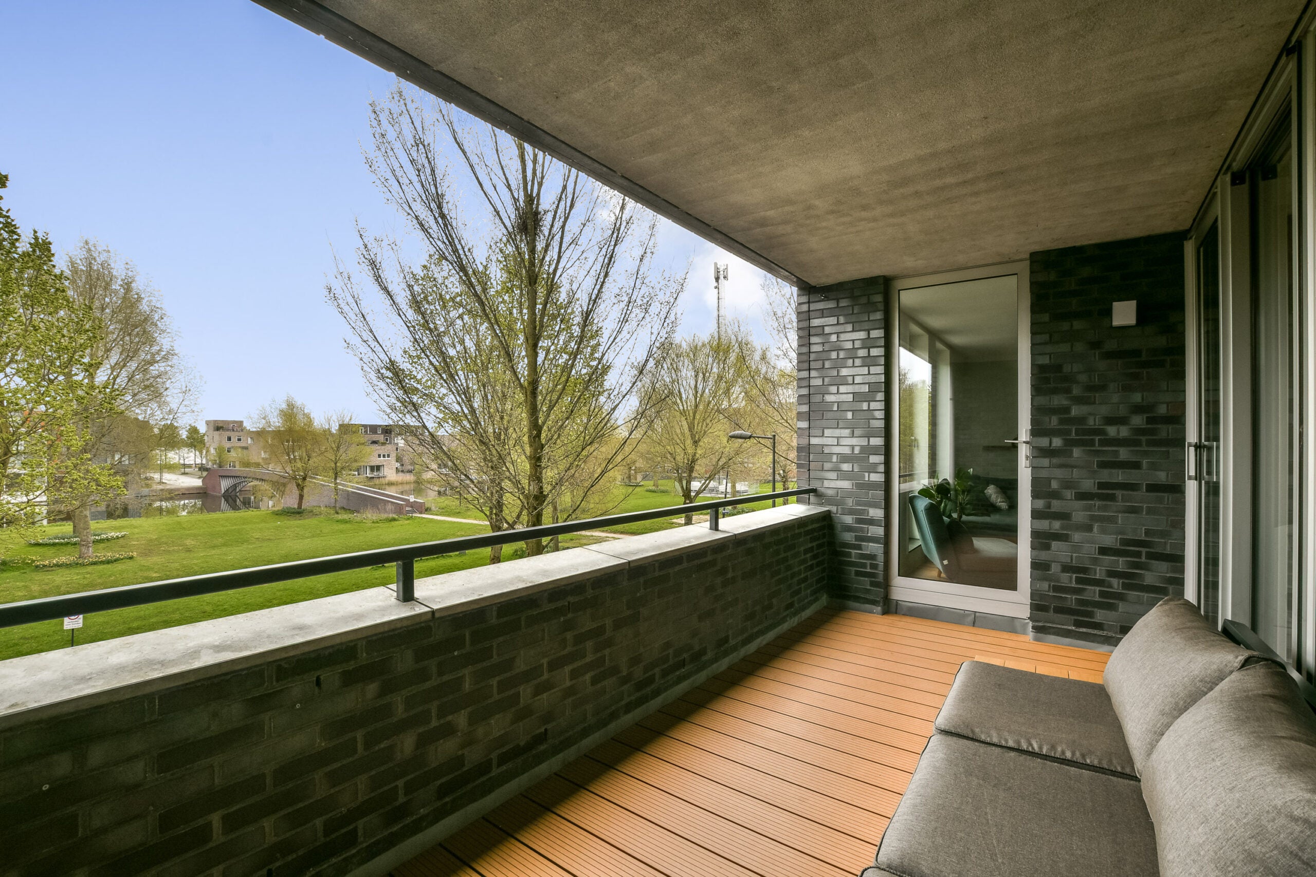 Appartement te koop: Kiekstraat 157, Amsterdam