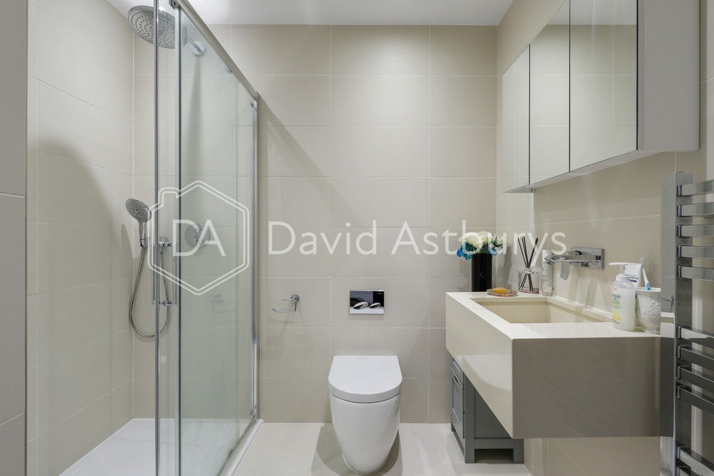 Flat Swiss Terrace in Greater London