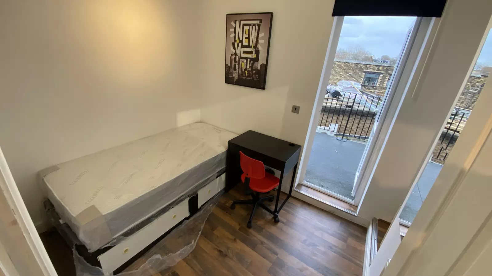Room Denmark Hill in Greater London
