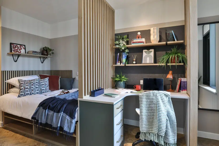 Flat James Street West in Bath