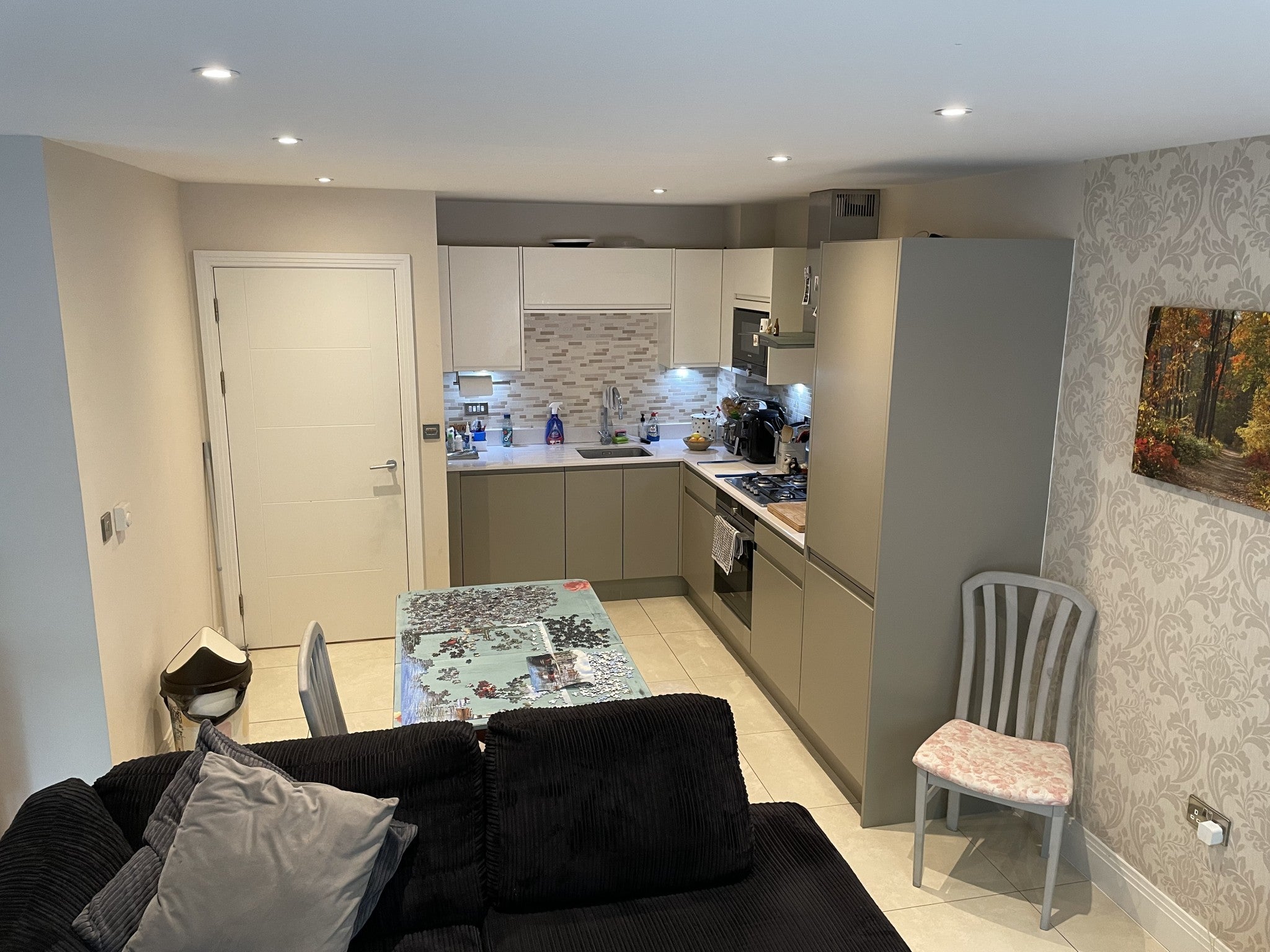 Flat Kingfisher Drive in Surrey Heath