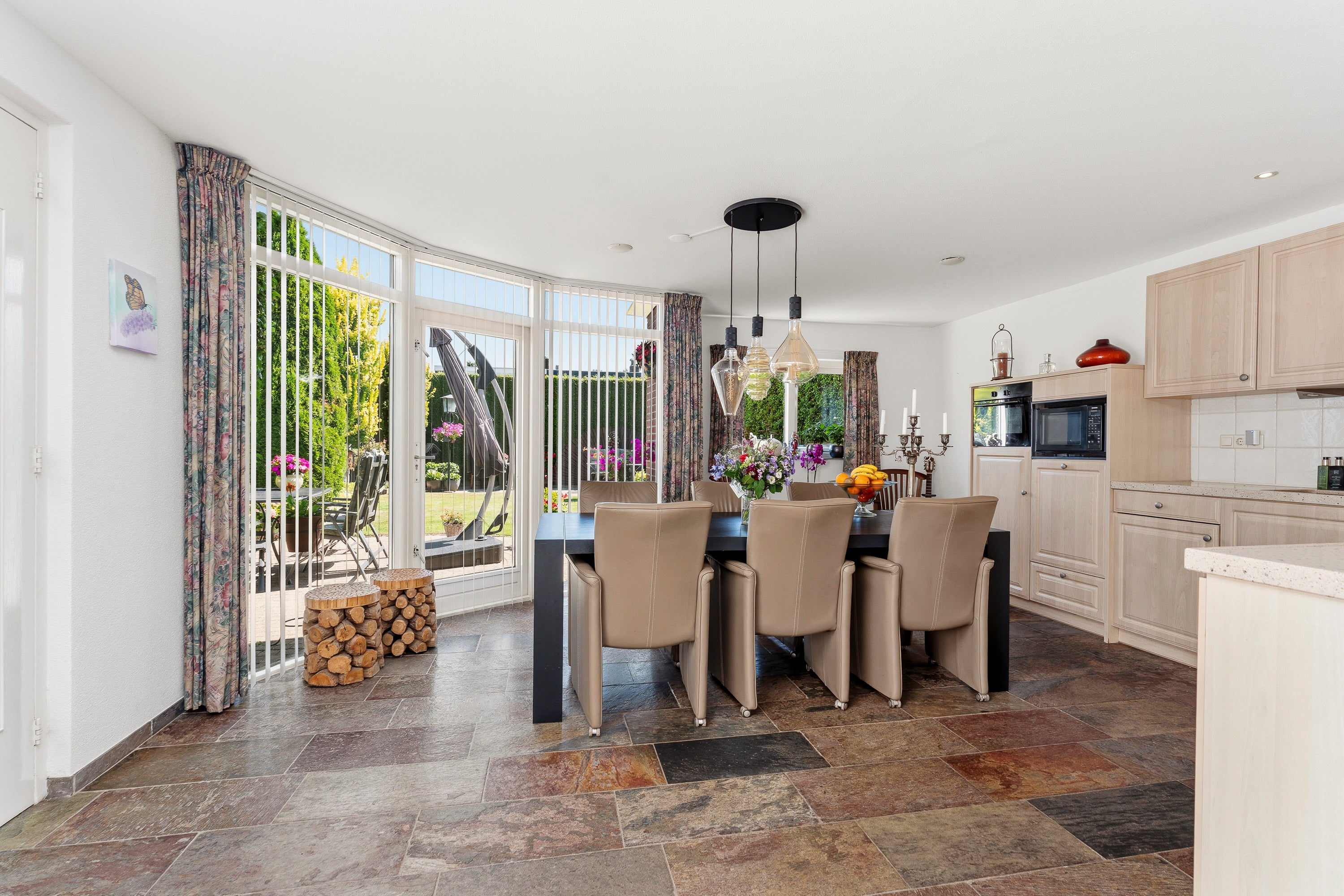 Tussenwoning te koop: Huygenslaan 33, Zevenaar