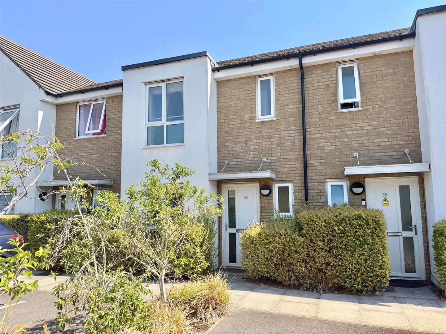 House Evergreen Drive in Greater London