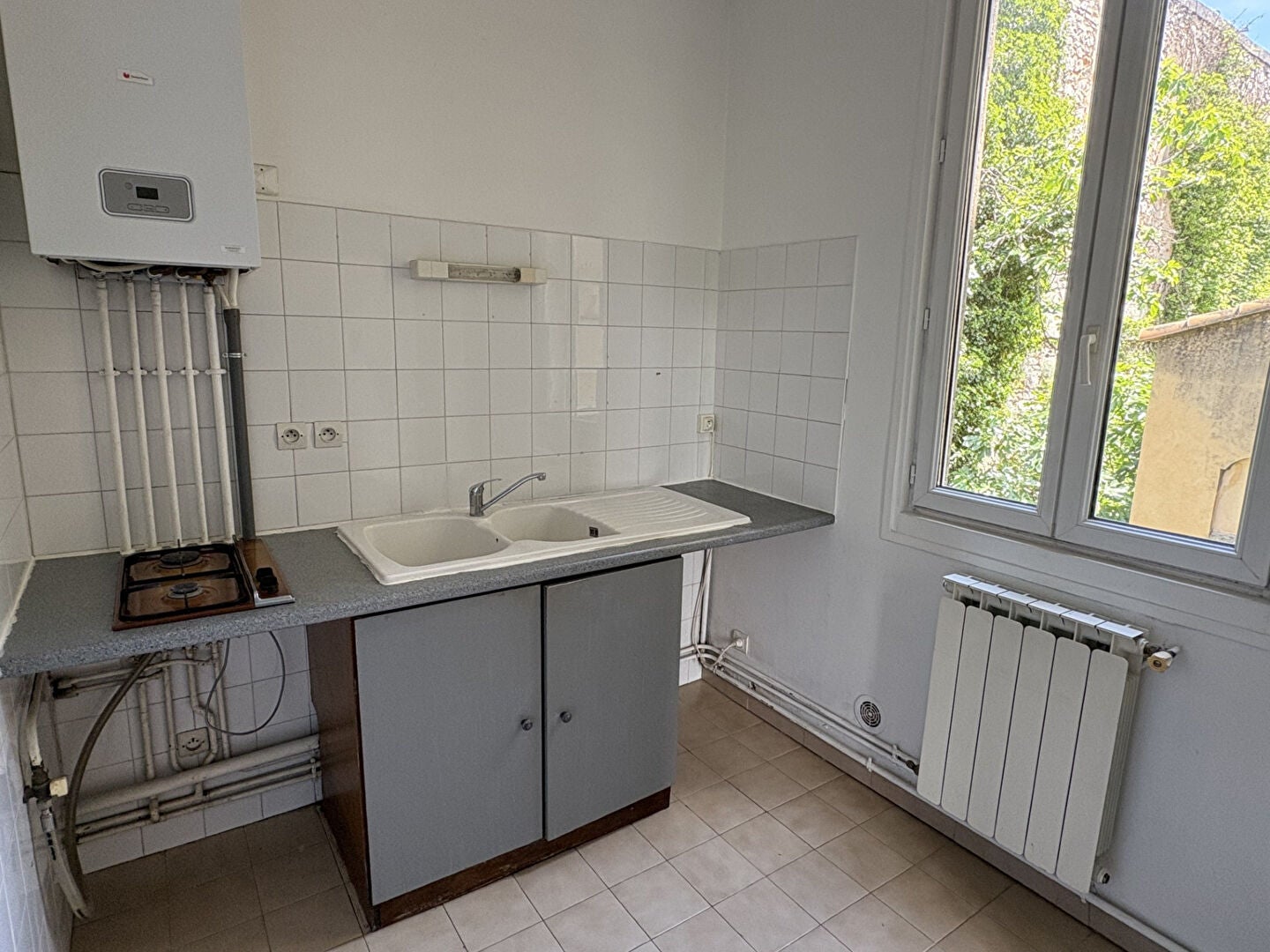 Appartement Chemin De La Lampèze à Nîmes