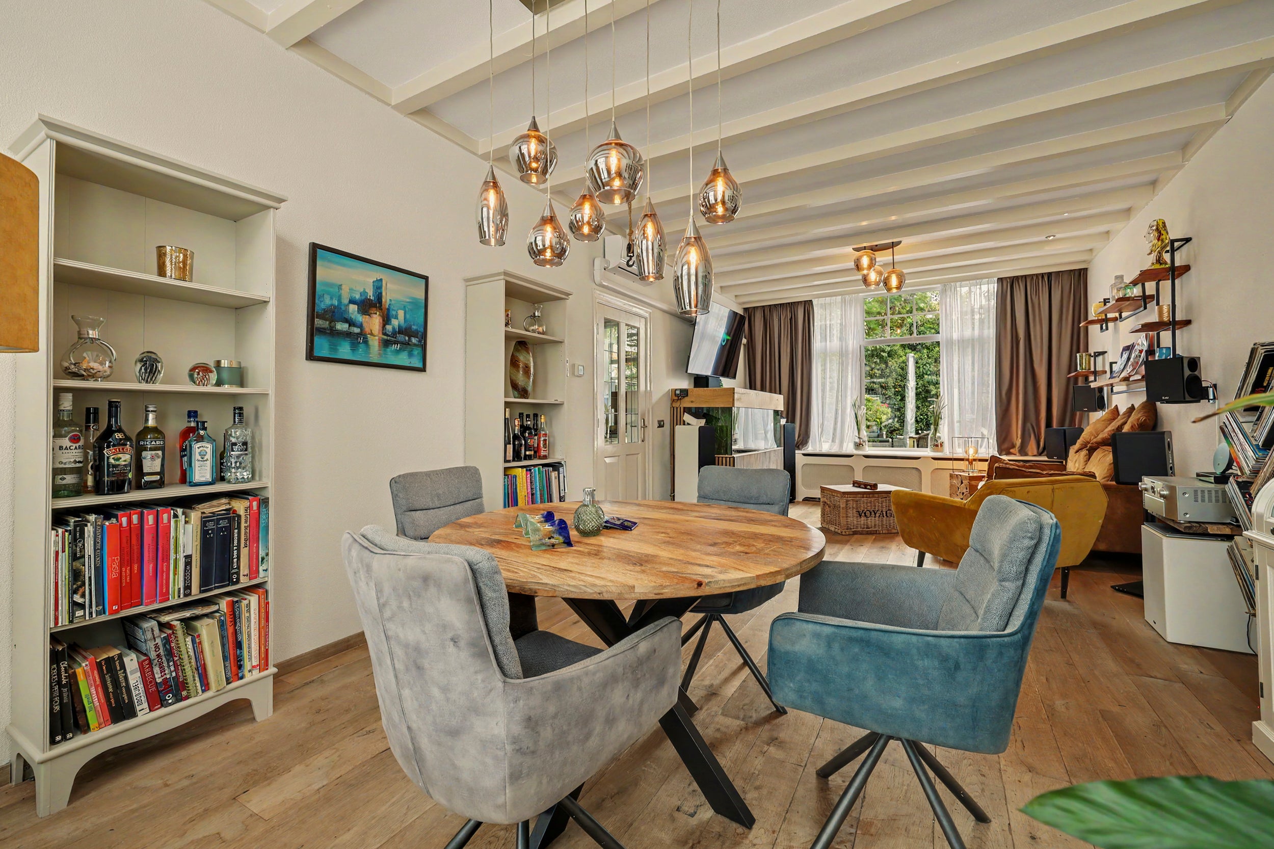 Tussenwoning te koop: Van der Manderestraat 17, Vlissingen