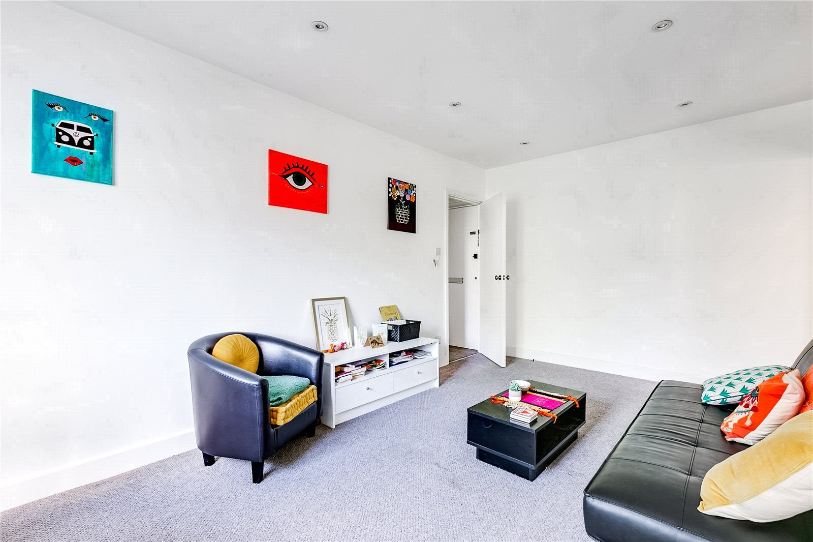 Flat Westbourne Gardens in City of Westminster
