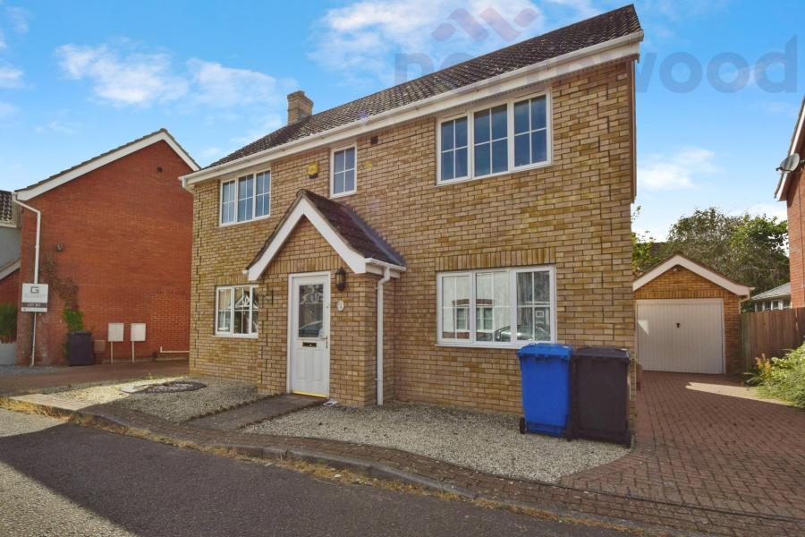 Flat Tizzick Close in Norwich