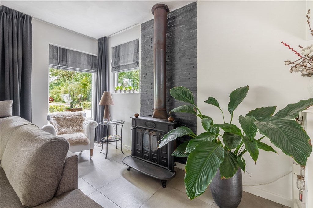 Hoekwoning te koop: Lingestraat 25, Assen
