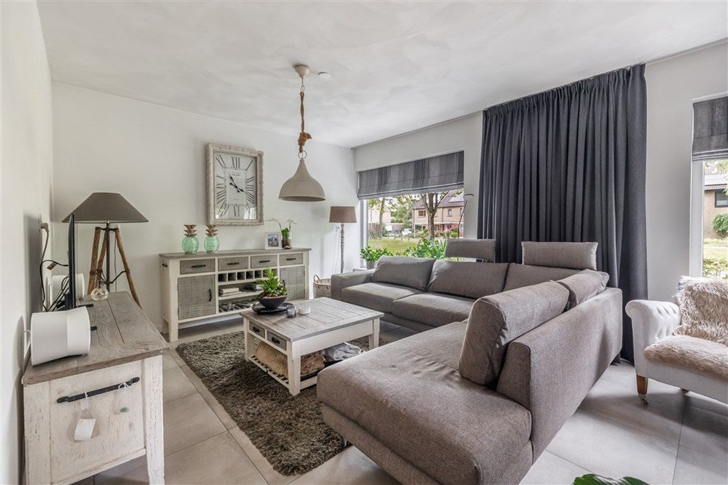 Hoekwoning te koop: Lingestraat 25, Assen