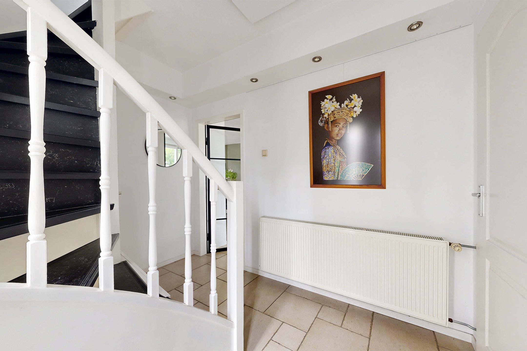 Tussenwoning te koop: Dr. Poelsstraat 23, Standdaarbuiten