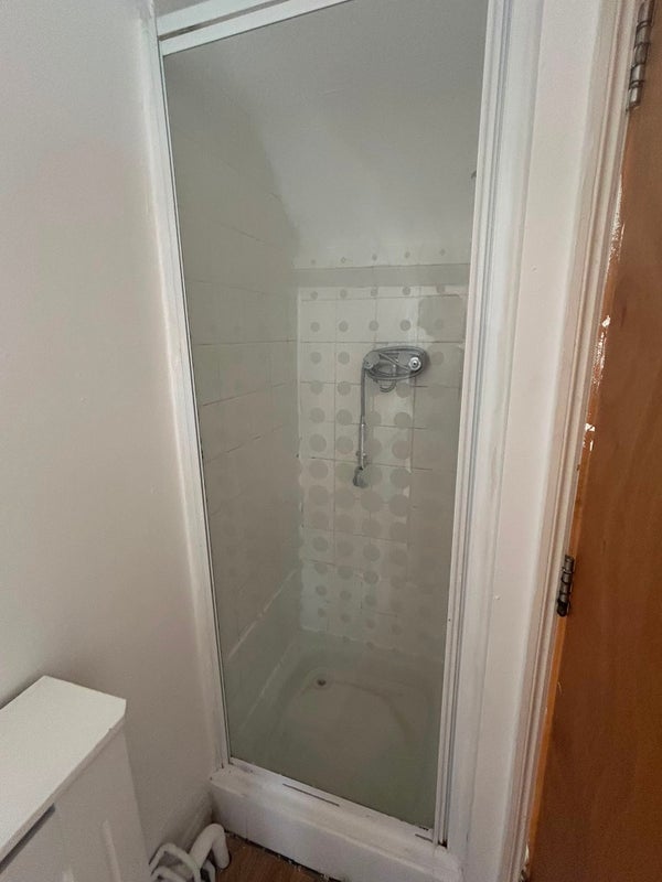 Room Kennington Road in Greater London