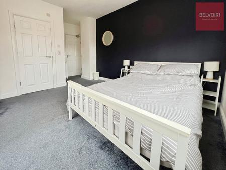 Room Dean Grove in Grimsby
