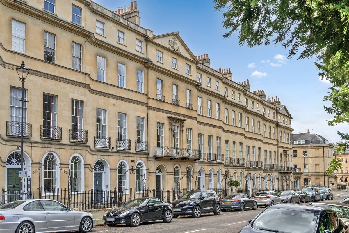 Flat Sydney Place in Bath