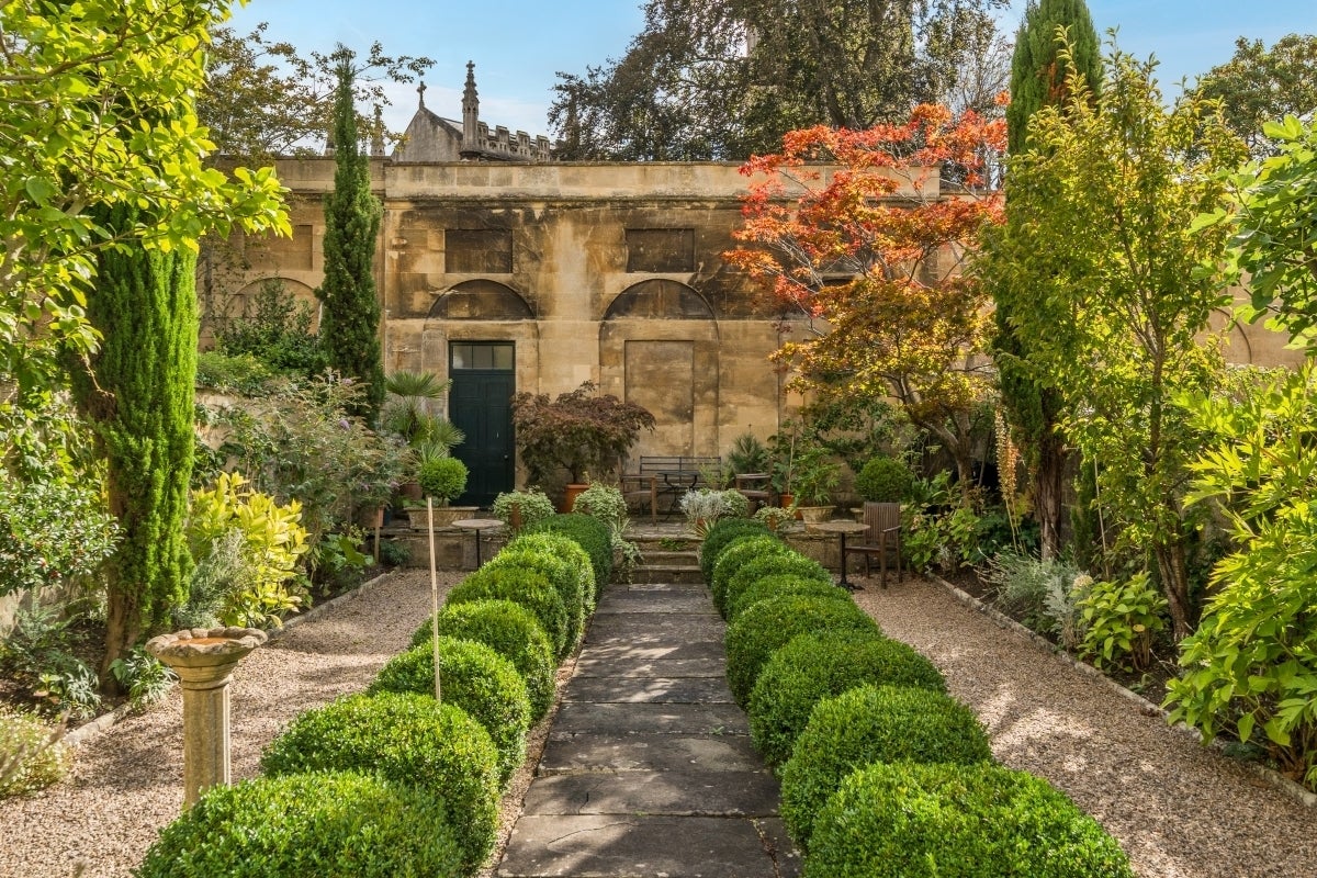 Flat Sydney Place in Bath