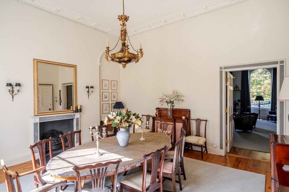 Flat Sydney Place in Bath