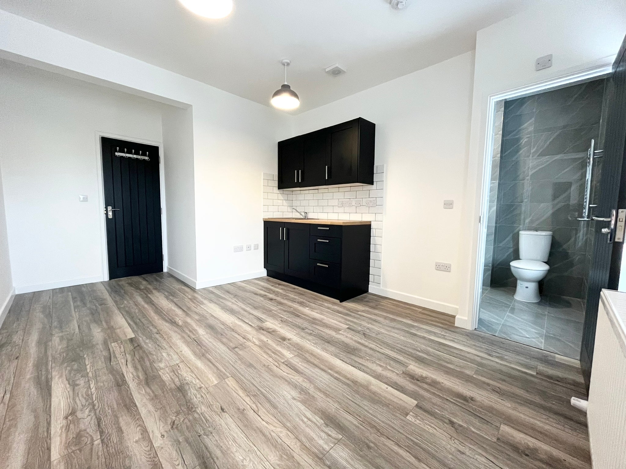 Room Dogsthorpe Road in Peterborough