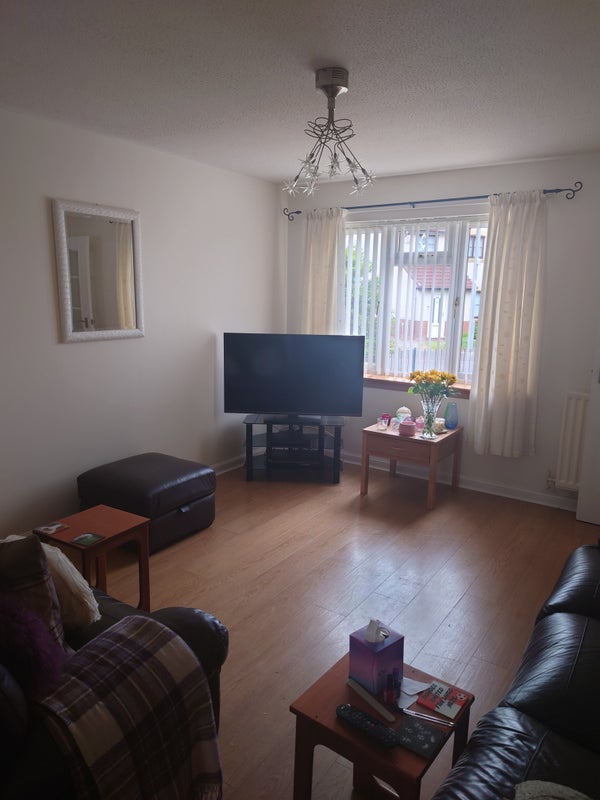 Room Davies Drive in Alexandria