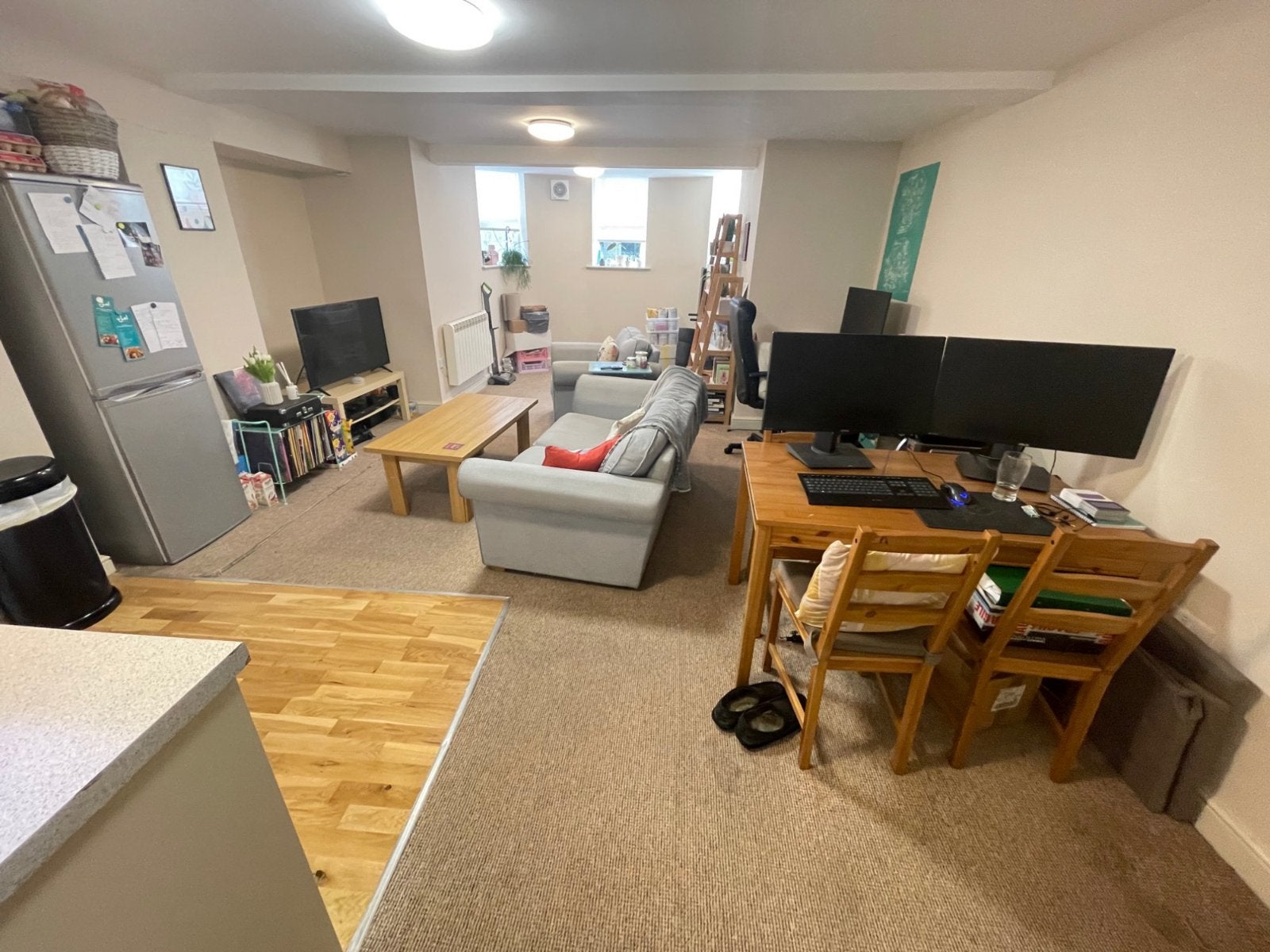 Flat Newton Garth in Leeds