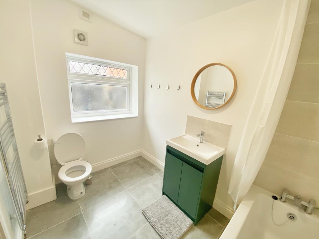 Flat Queen Street in Pontypridd