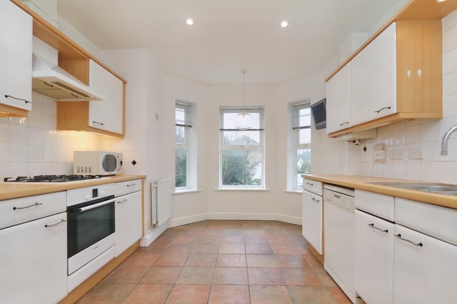 Flat Penners Gardens in Greater London