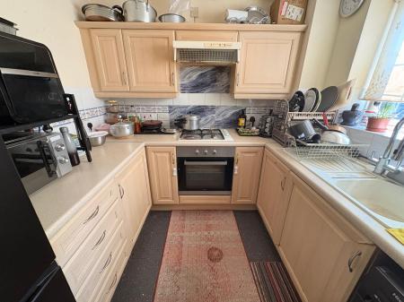 House Dyson Close in Huntingdonshire