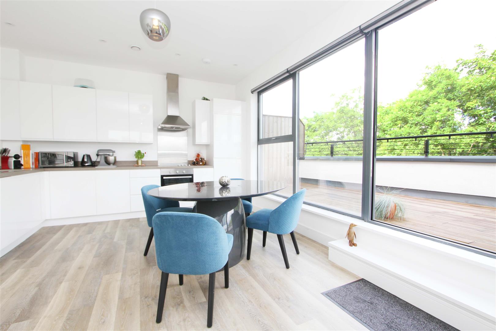 Flat Kenley Place in Greater London