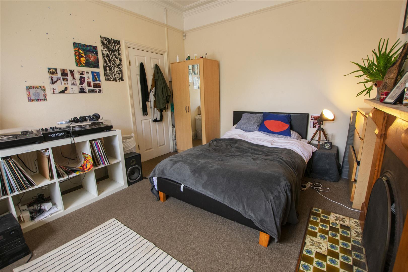 Flat Bournbrook Road in Birmingham