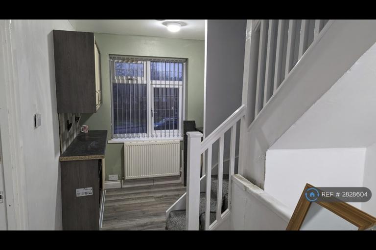Room Quinton Road in Birmingham
